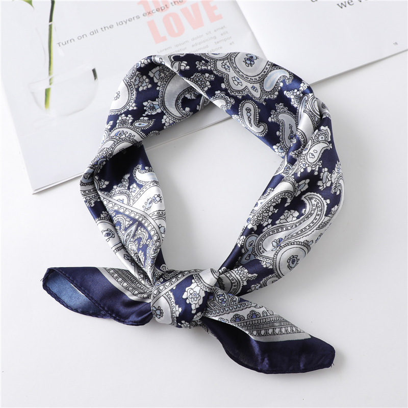 Scarf Silk Neck - Lenço de Seda Quadrado de Luxo