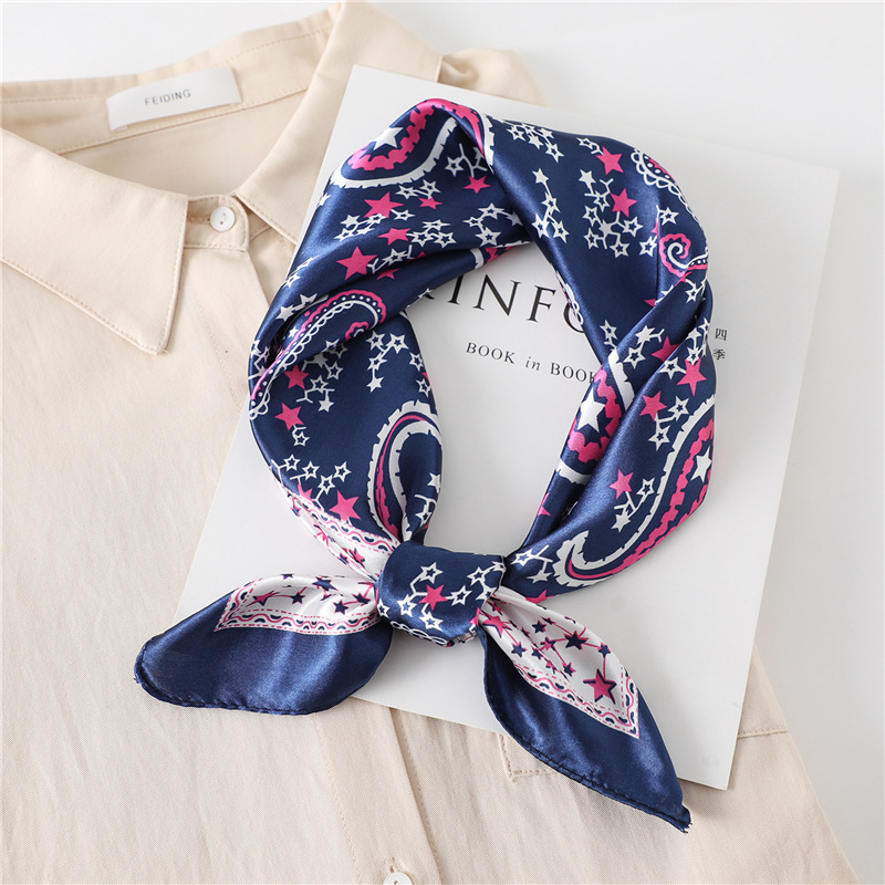 Lenço de Seda Quadrado de Luxo - Scarf Silk Neck avaliação e preço