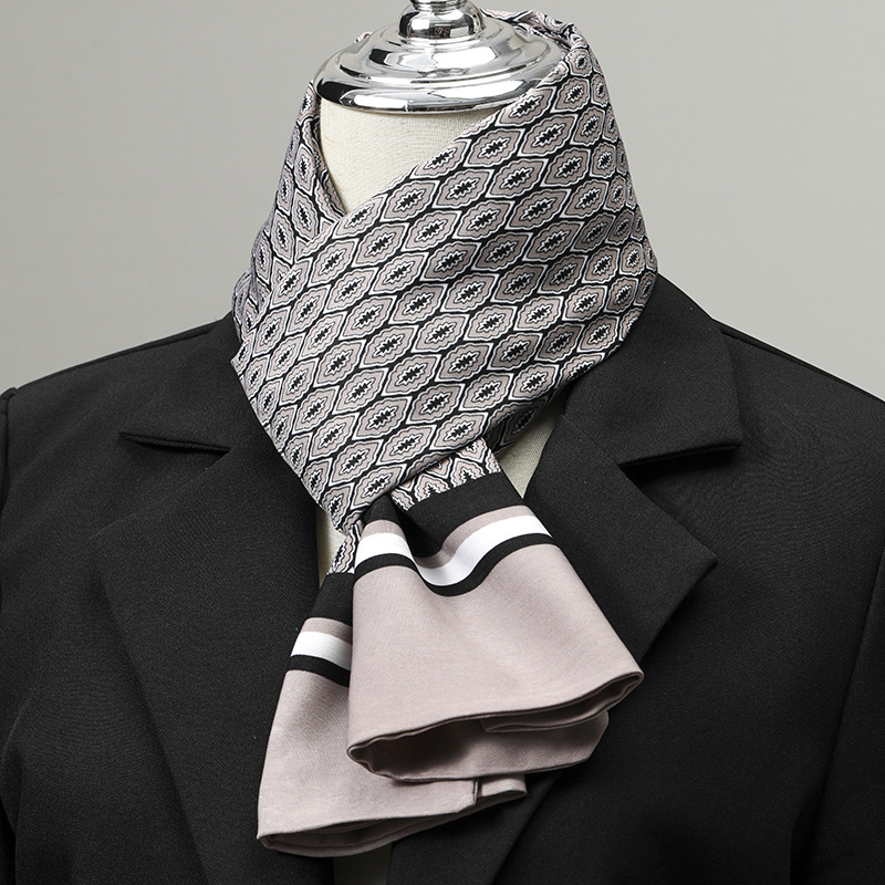 Lenço masculino imitação de se - Scarf Silk Neck avaliação e preço